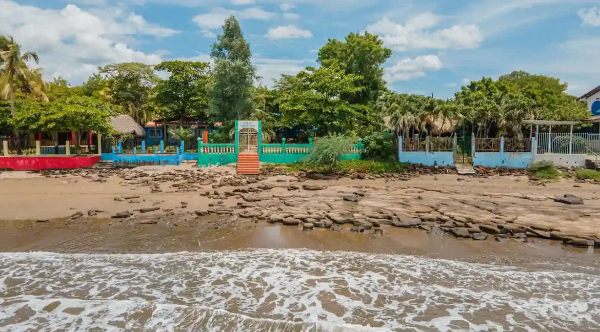 TURNKEY Beachfront Home on Masachapa Beach (6)