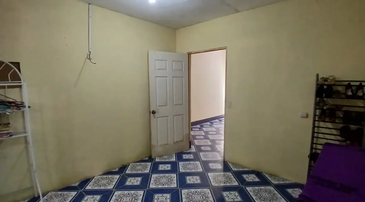 large-home-for-sale-granada-nicaragua (19)
