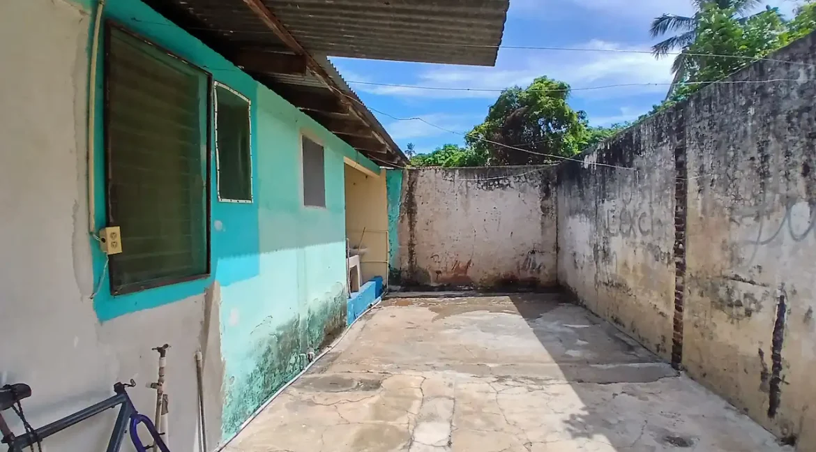 large-home-for-sale-granada-nicaragua (8)