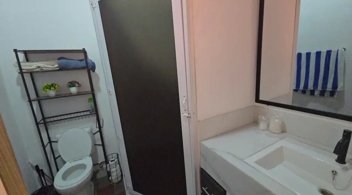 renovated-colonial-home-granada-nicaragua-for-sale-real-estate (9)