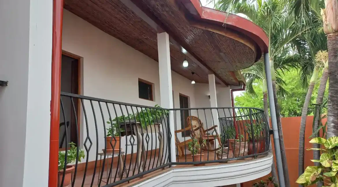 stunning-colonial-home-for-sale-granada-nicaragua (10)