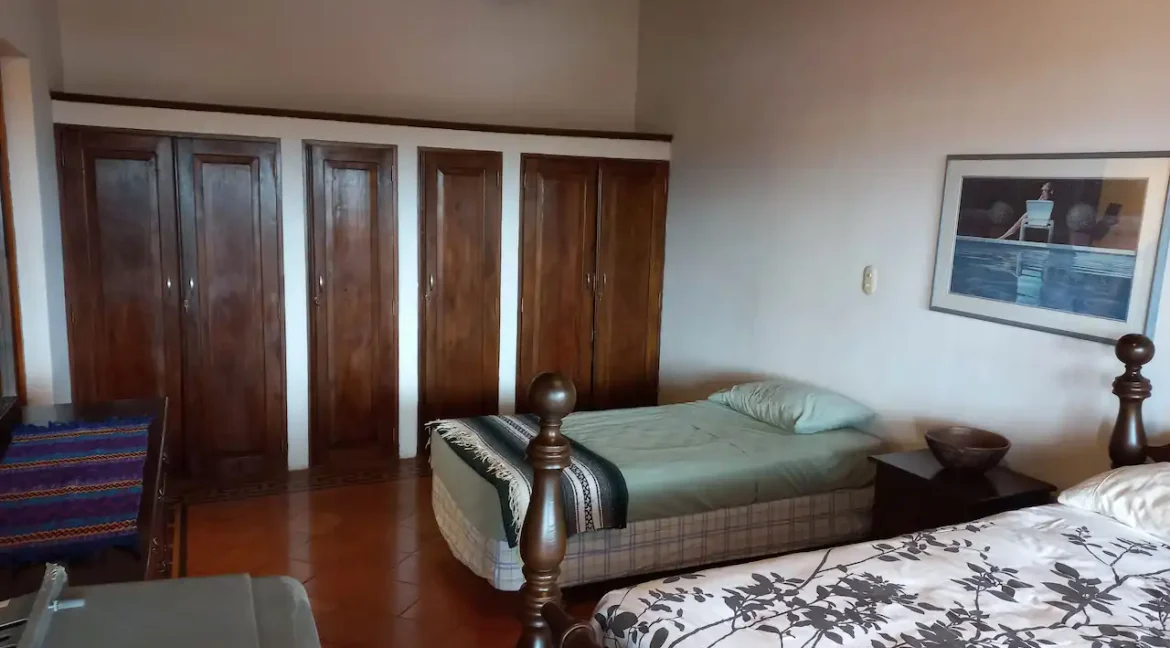 stunning-colonial-home-for-sale-granada-nicaragua (16)