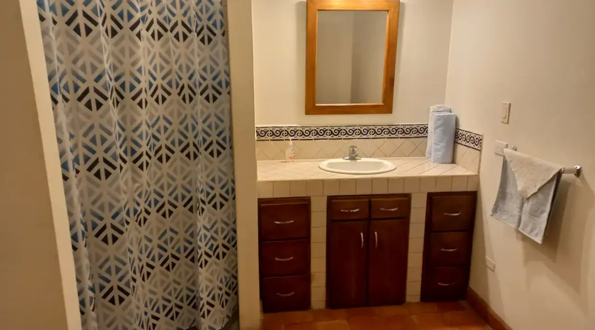 stunning-colonial-home-for-sale-granada-nicaragua (19)