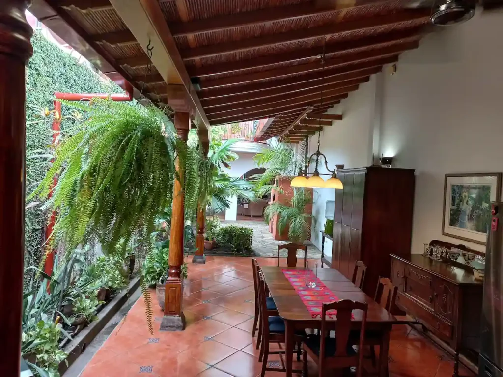 Stunning Colonial Home with a Dream Chef’s Kitchen in Granada