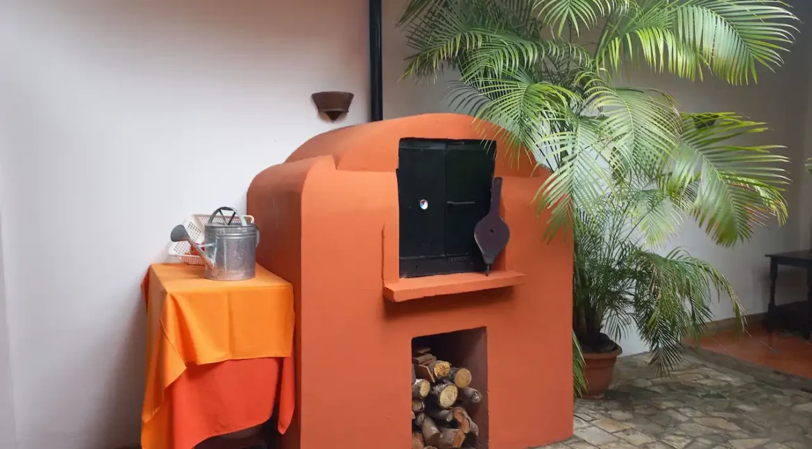 stunning-colonial-home-for-sale-granada-nicaragua (7)